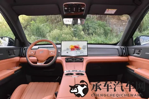 15 万级家用 SUV 实力派！2025 款捷途山海 L7 PLUS ，家庭出行的真刚需-1