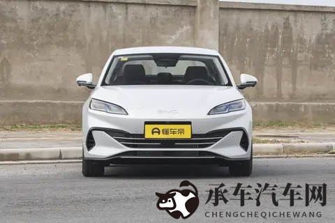 比亚迪海豹06DM-i超享版上市，968万元起，纯电续航128公里-3