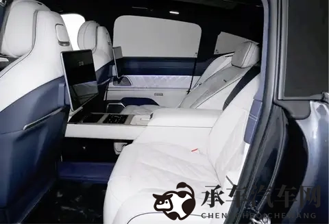 试驾蔚来ET9：行政旗舰的新定义，BBA的下一台是它？-2