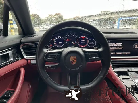 72万多拿下准新保时捷Panamera，这才是成功人士的座驾！-3