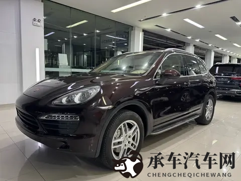 十年老将风韵犹存，16万拿下二手保时捷卡宴S，圆你豪车梦？-1