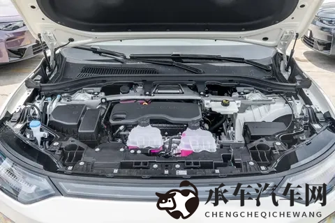 15万预算买SUV，配置实用度是关键，零跑C11适合家用-2