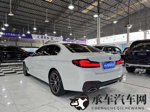 几个W拿下?22年宝马5系,一手车况,豪华座驾轻松开回家!-2