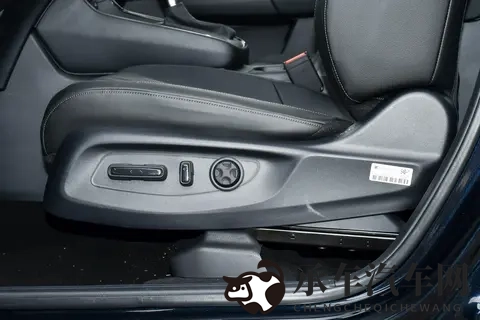 极端奴役鞭打屁股XXXX|残酷虐待，重刑惩罚XXXX再现-3