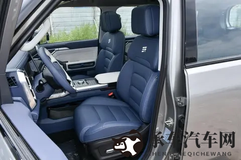 捷途山海 T2 :方盒子的 “六边形战士”,20 万级预算闭眼入不亏!-1