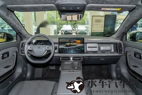 10万级轿跑新宠！无框车门+弹射起步，还有激光雷达？-1