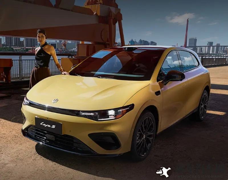 928万惊喜价格 零跑Lafa杭州上市-1