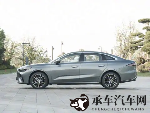 夜晚十大黄|黄色豪车夜色闪耀,十大热门车型盘点-1