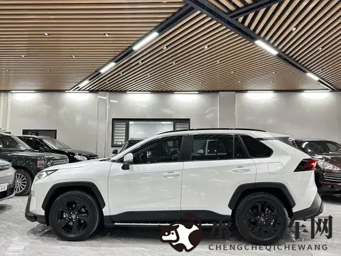 两个猛男脱了内裤玩jiji|行业猛将裸驾互动，揭秘未来驾驶科技-2