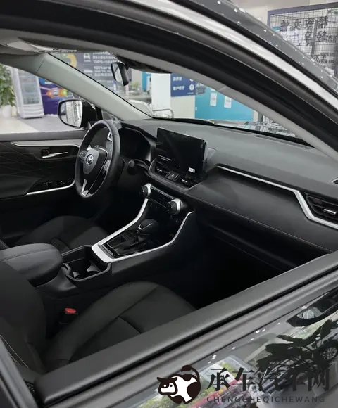 色中色软件|科技赋能汽车业,智能升级引领潮流-1