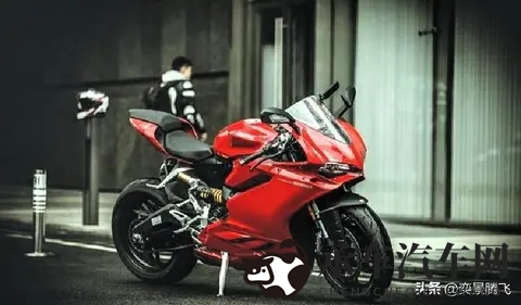 海盗2斯塔涅复仇2|超级跑车新焦点：速度与激情巅峰对决-1