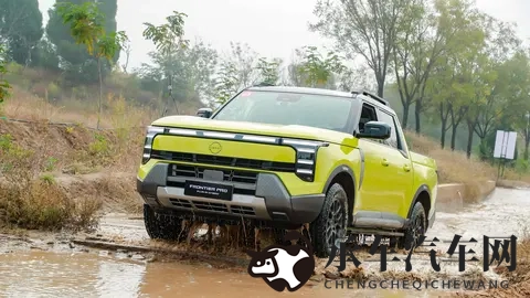 男男猛男办公室激情欧美|欧美热销车解析：速度与激情新体验-2