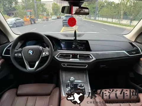 男同黄色软件|汽车营销新挑战:如何抓住年轻单身族?-3