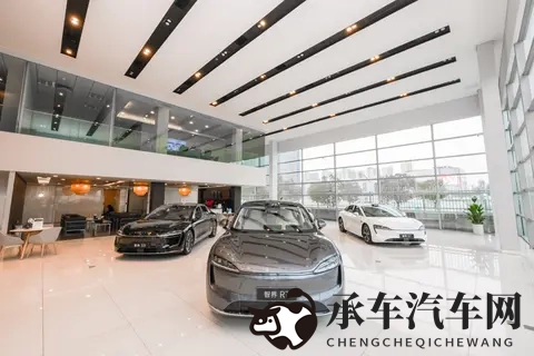 揉 啊 嗯～出水了游戏|探索奥秘，游戏体验高潮迭起-2