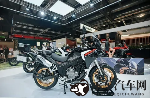 黄色软件app下载3.0.3|汽车生活新升级，APP新版本功能亮点大揭秘-1