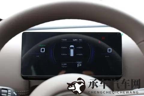 老板脱我内裤随时做|老板行径不堪入目，强迫行为令人发指-3