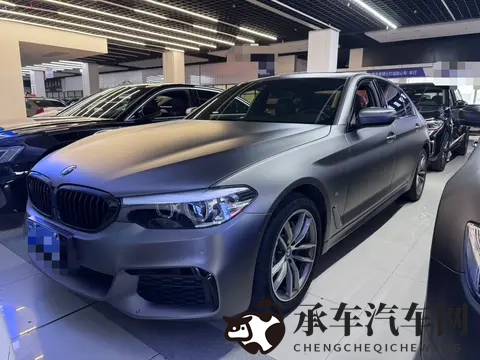 JuliaAnn熟妇大黑炮大战|JuliaAnn熟妇激情对决，性感火花四溅-2