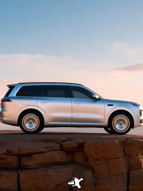 2025无人用过的实名注册大全|实名注册趋势:隐私保护与诚信经营挑战并存-2