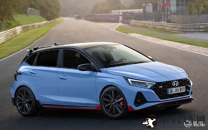 宝贝我就在外面赠赠句子女女|新能源汽车崛起,智能驾驶引领潮流,汽车市场新趋势一览-1