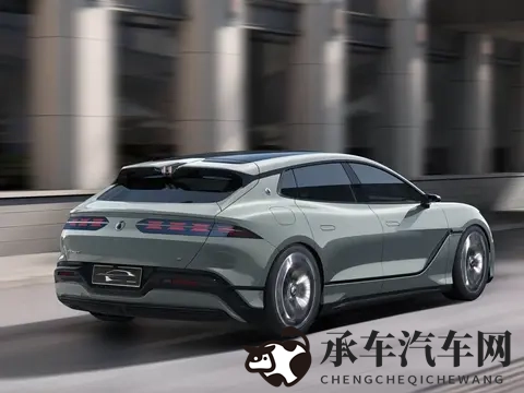 石原莉奈与黑人A片系列：跨界女神石原莉奈牵手汽车品牌，揭秘合作背后的故事-2