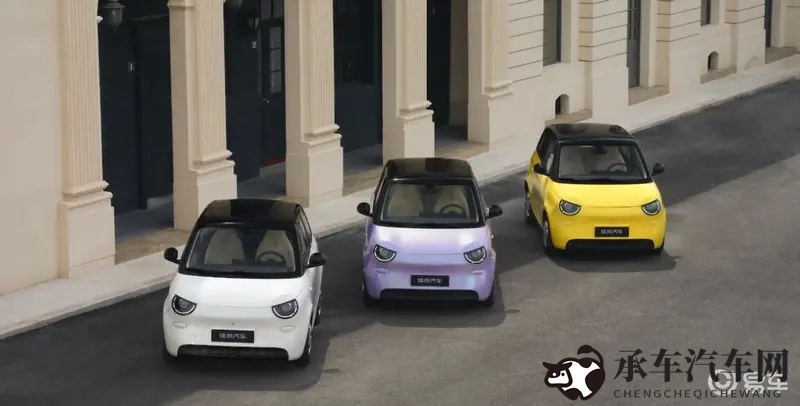 男生机机捅女生机机|男孩不慎触碰女孩身体，场面尴尬-1