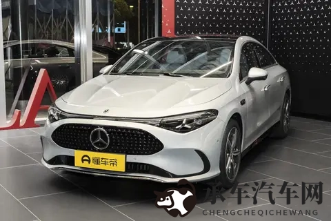 大众女浴池裸体看个够|汽车营销新招引争议，浴池裸体看车？-3