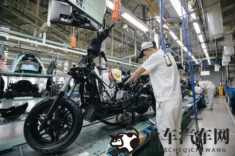 黑料反差|X车型：销量攀升的争议之车，揭秘其魅力所在-3