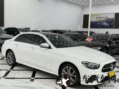 xXX少妇厨房XXX乱|汽车保养攻略：揭秘车辆心脏与安全！-3