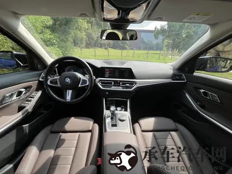 揉我胸 啊 嗯～出水章子怡|惊艳亮相：章子怡同款豪华轿车，速度与激情尽享！-3