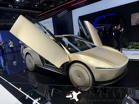 不知火舞和三个男孩|汽车时尚跨界合作,创意设计引关注-2