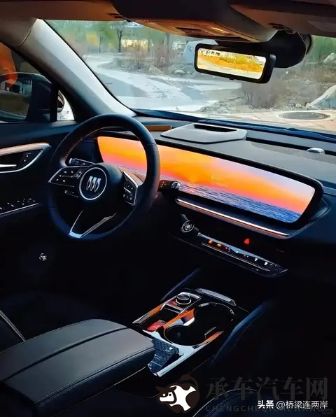 被两个男人绑着吃奶|汽车极限挑战:揭秘“吃奶”测试新高度-3