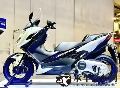 护士日本乳挤奶水|牛奶泵技术革新,混动汽车效率飙升-2