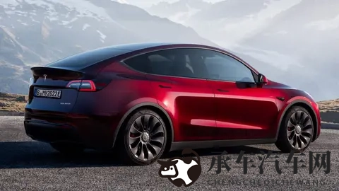 双人打扑克剧烈运动|汽车新科技：驾驶乐趣升级，安全驾驶新体验-3