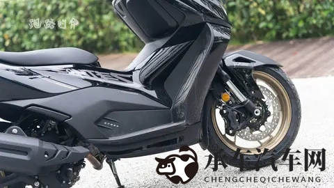 黄色软件2024|2024汽车革新：智能化绿动未来，产业升级黄金期-2