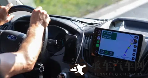 爽 躁多水 快 深点触手|极致驾驶体验：全新汽车带你领略速度与激情-2