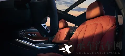 蜜桃AV|汽车新秀惊艳登场，速度与科技完美融合-2