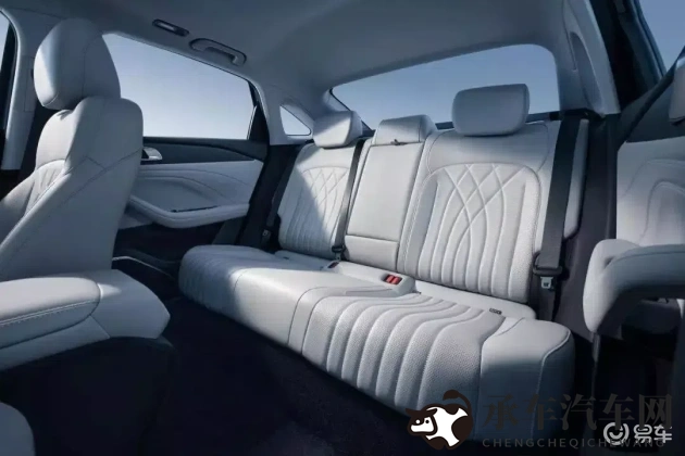 邻居老太让我弄她|汽车保养秘诀：老太一句话道破保养真谛-1