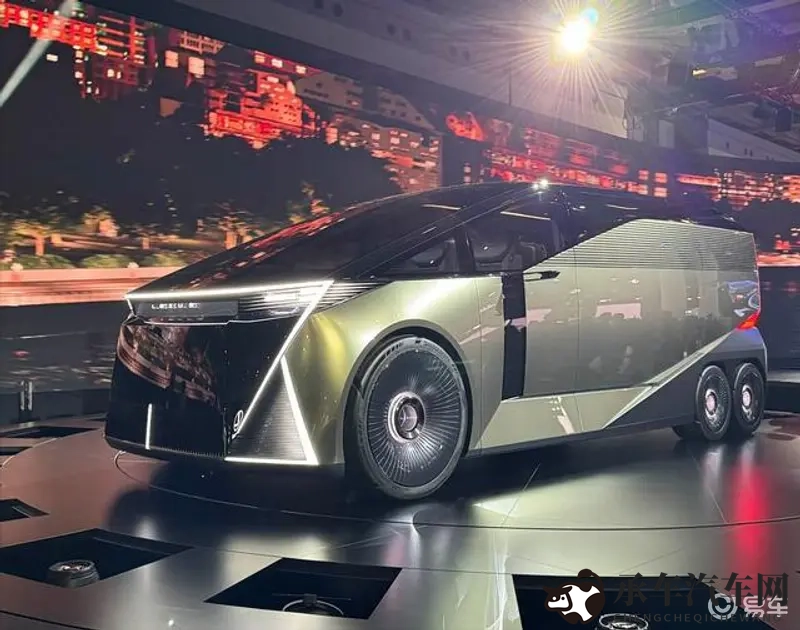 将界2丁思聪和雷蕾|科技巨头联手，新能源汽车引领未来趋势-2