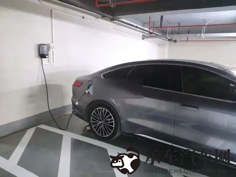 麻花传奇MV星空免费观看|汽车星空科技新体验,引领未来出行潮流-1