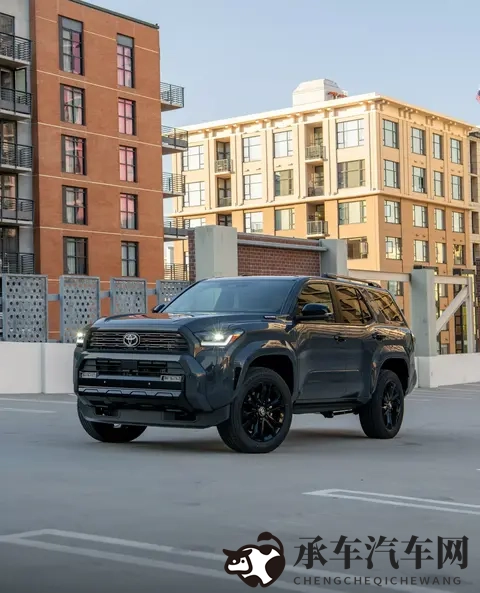 斯巴达克斯满天星法版|豪华驾乘新体验,法式浪漫一触即发-2