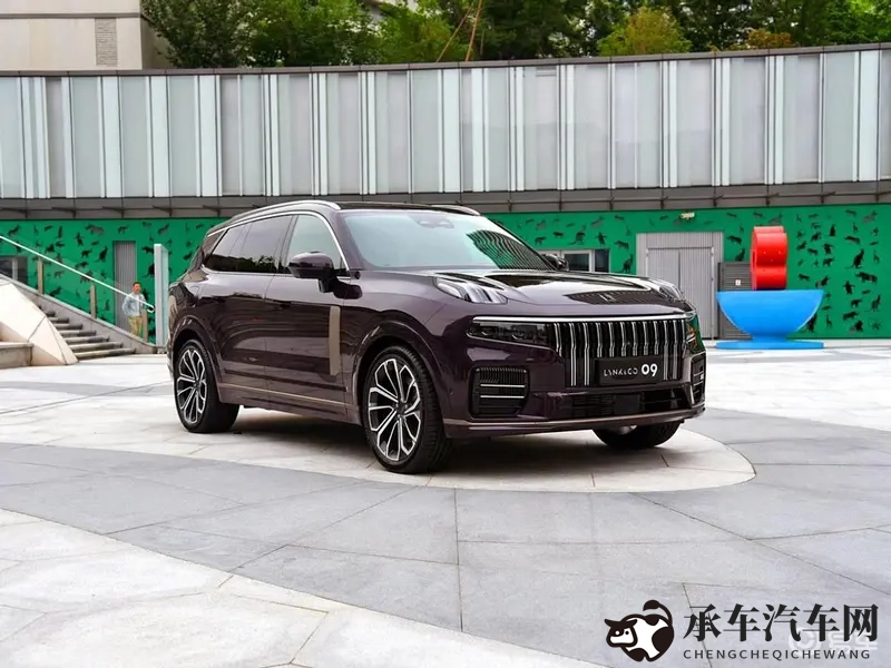 老师脱 露出 吃我的|教师失态行为引发争议-1