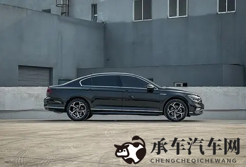 张婉莹视频暑假作业|暑假作业新潮流：汽车知识短视频走红校园-1